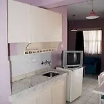 Rosella 3*