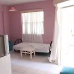 Rosella 3*