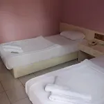 Hotel Rosella 3*