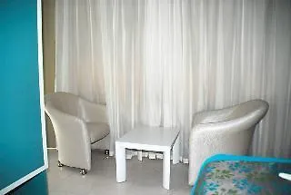 روزيلا