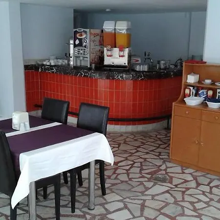 روزيلا